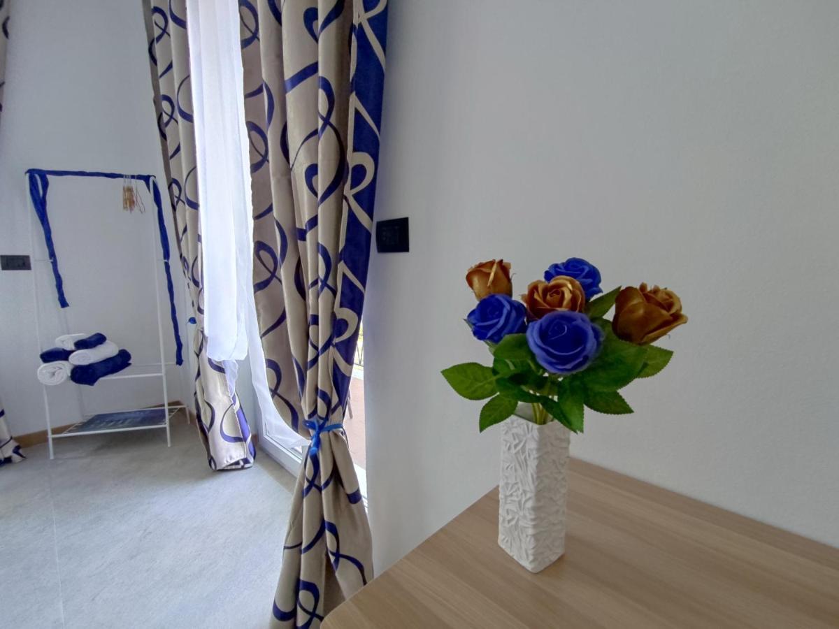 Tirano Express Luxury Apartments ภายนอก รูปภาพ