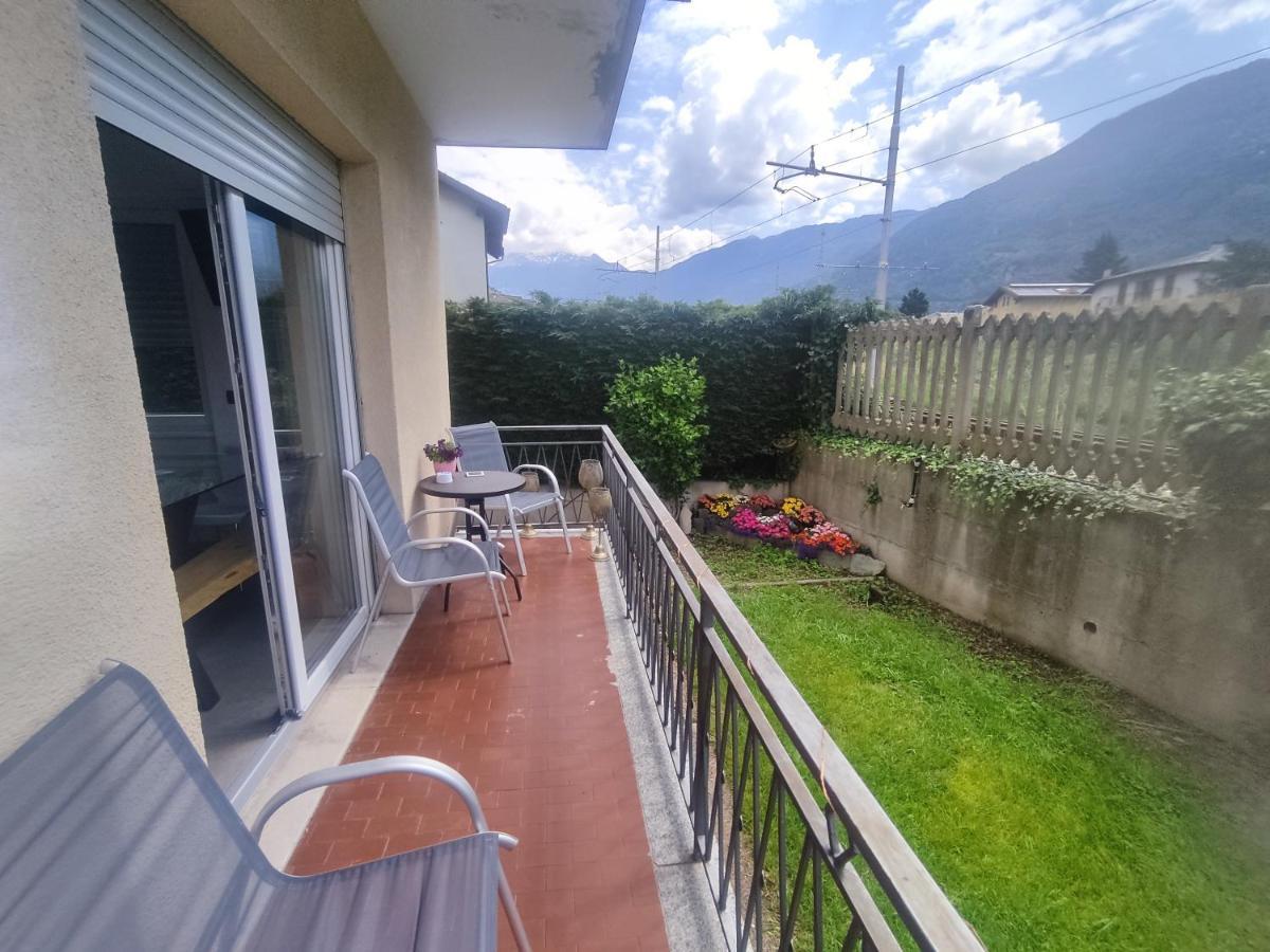 Tirano Express Luxury Apartments ภายนอก รูปภาพ